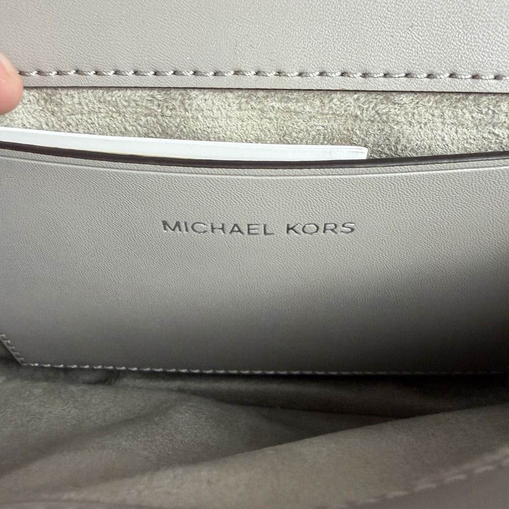 NWT Michael Kors Colby Medium Metallic Leather Shoulder Bag - Picture 9 of 13